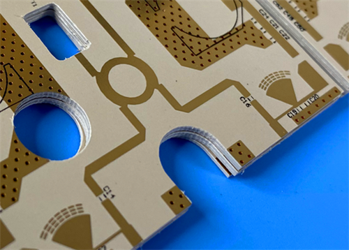 Dernière affaire concernant Une plongée profonde dans une conception de PCB RF DiClad 527 sans masque et haute performance