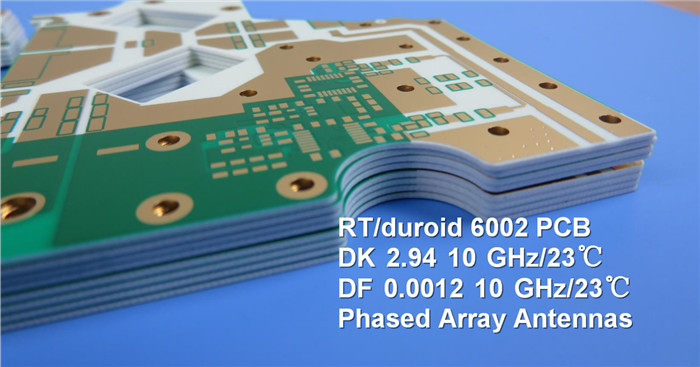 Carte PCB de Rogers établie sur RT/Duroid 6002 10mil 0.254mm DK2.94 avec de l'or d'immersion pour les antennes réseau à commande de phase